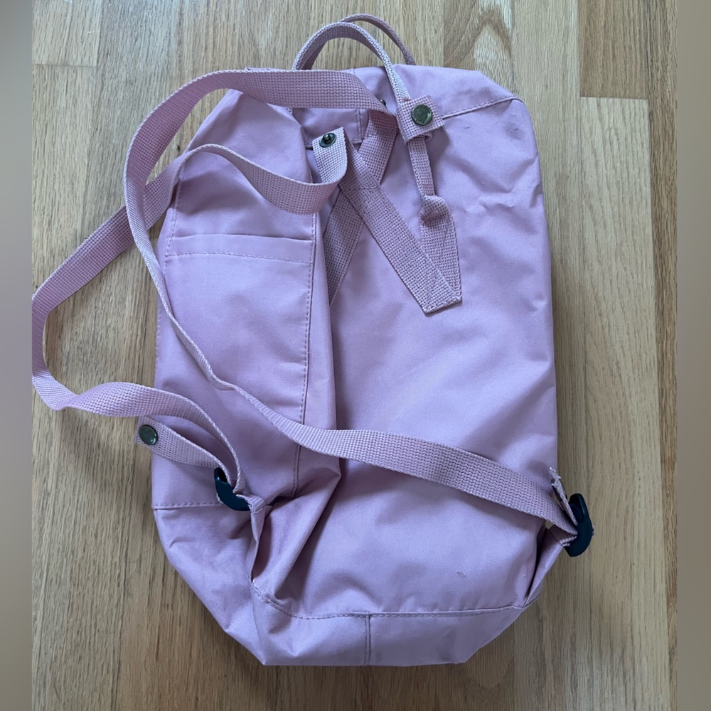 Large Backpack - Picture 2 of 2